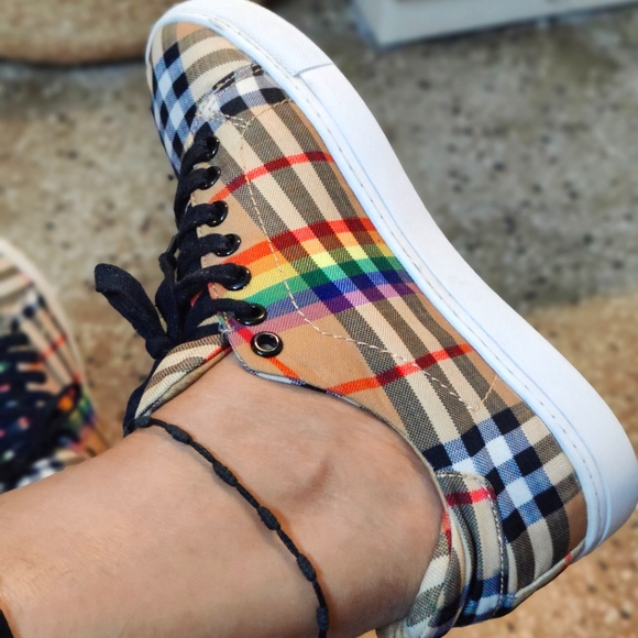 Burberry Rainbow Vintage Check Sneakers - Picture 4 of 5